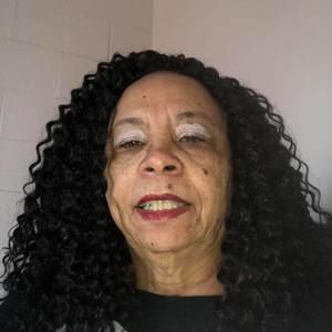 Meet your Posher, Sandra